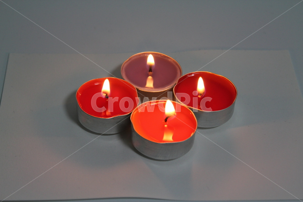 양초,캔들,빛,그림자,밝음,어두움,fire,불,초,사물,물건,오브젝트,thing,object,matter