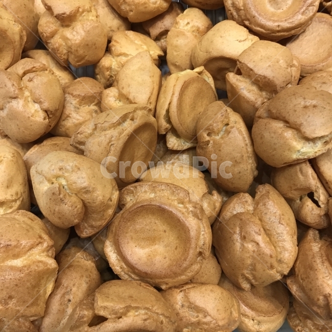 빵,슈크림빵,빵집,베이커리,카페,간식,음식,식재료,요리,food,cook,meal,dishes,food reserves,빵,bread,디저트,간식,후식,dessert,snack