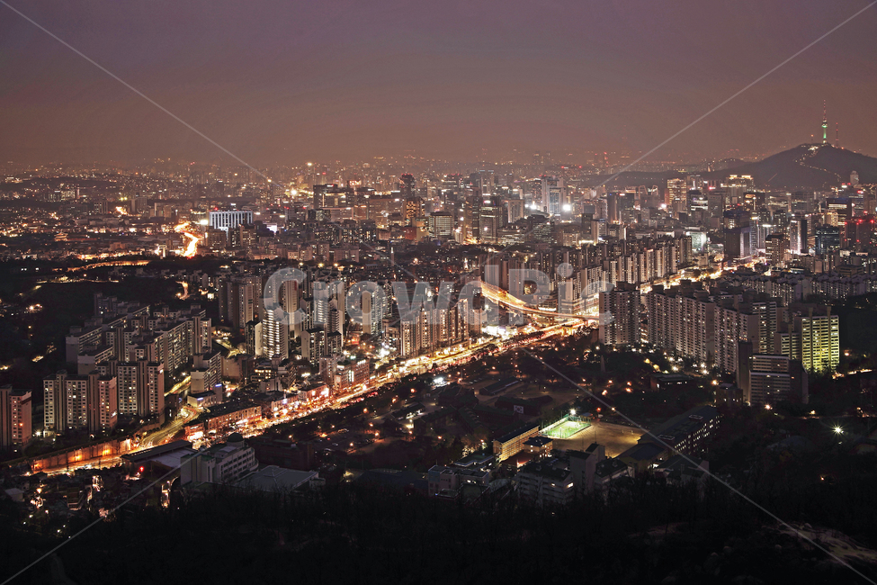 도심풍경,서울,서대문구,안산,아파트,건물,독립공원,야경,불빛,조명,야경,밤,풍경,nightscape,night,landscape,도시,city,한국도시풍경,한국도시경관,korea cityscape