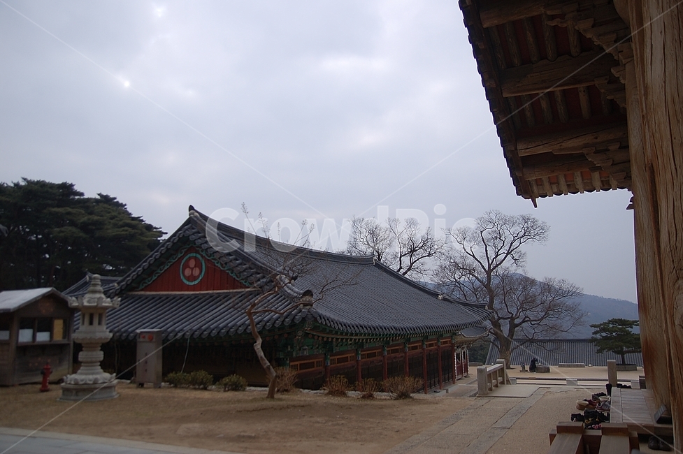 사찰,수덕사,절,불교,temple,한국,예산군,덕산면,한국전통,한국문화,korean traditional,korean culture,종교,신앙,religion,belief,faith,건축물,건물외관,exterior,building,structure,architecture,construction