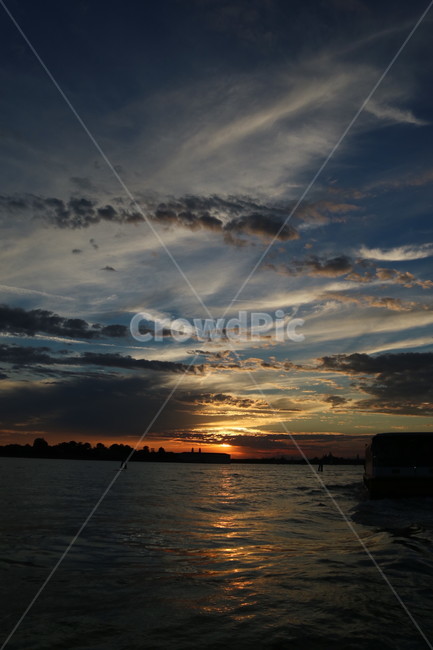 베네치아,베니스,일몰,선셋,구름,황홀,nature,자연,outdoors,옥외,sky,하늘,자연,풍경,nature,landscape