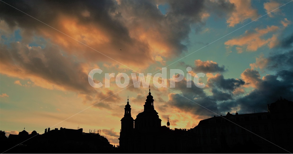 노을,석양,프라하,배경,풍경,자연,하늘,구름,저녁,sunset,praha,background,scenery,nature,sky,cloud,랜드마크,landmark,tourist attraction,해외,외국,세계,foreign,oversea,world,세계랜드마크,해외랜드마크,외국랜드마크,world landmark,world tourist attraction,실루엣,그림자,silhouette,shadow,building,건물,architecture,건축물,tower,탑,steeple,뾰족한 탑,spire,첨탑