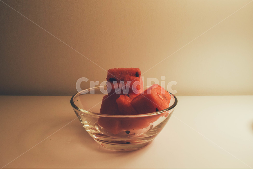 수박,여름,밤,과일,음식,food,시원한,summer,유리그릇,여름,계절,summer,season,음식,식재료,요리,food,cook,meal,dishes,food reserves,과일,열매,fruit,채소,야채,vegetables,감성,sensible,feeling,plant,식물