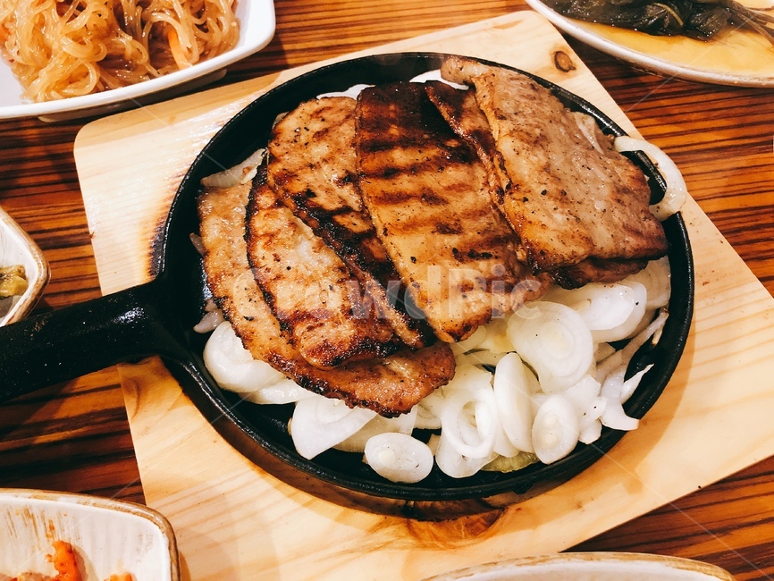 제육덮밥,제육,고기,제육찜,고기덮밥,음식,식재료,요리,food,cook,meal,dishes,food reserves