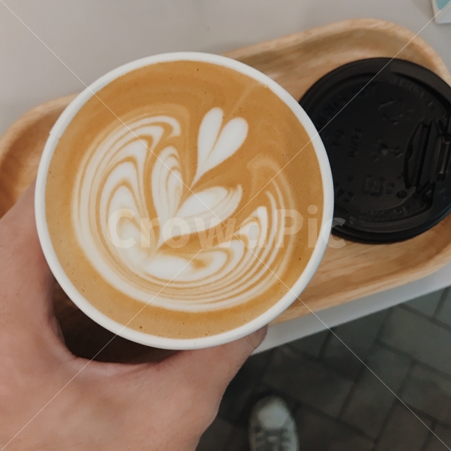 일상,카페,모닝커피,여유,커피,사람,인물,인간,human,person,커피,카페,coffee,cafe