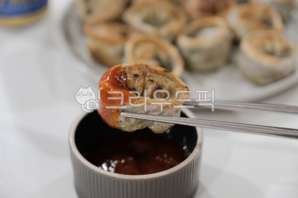 dumpling,Grilled dumplings,Baking dumplings,Dumpling dish,Fried dumplings