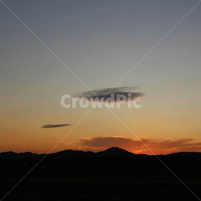 일몰,노을,일몰사진,일몰풍경,해질녘,자연,풍경,nature,landscape,실루엣,그림자,silhouette,shadow,outdoors,옥외,sky,하늘,red sky,붉은 하늘,dusk,황혼,dawn,새벽,sunset
