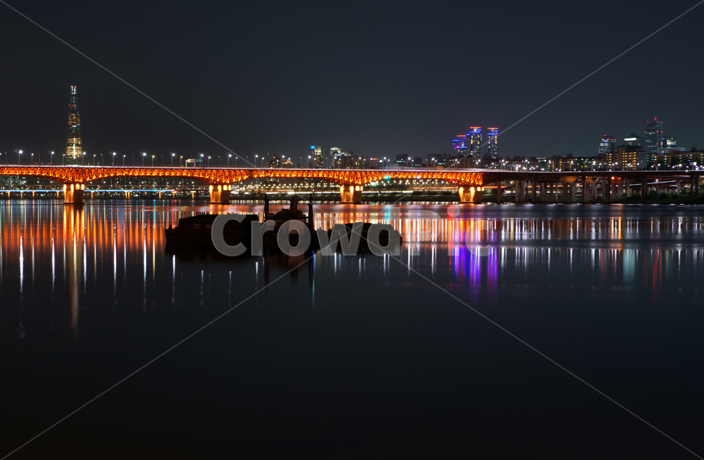 한강,야경,성수대교,잠실,반영,야경,밤,풍경,nightscape,night,landscape,도시,city,한국도시풍경,한국도시경관,korea cityscape,건축물,건물외관,exterior,building,structure,architecture,construction,water,물,waterfront,워터 프론트,port,포트,dock,독,pier,교각
