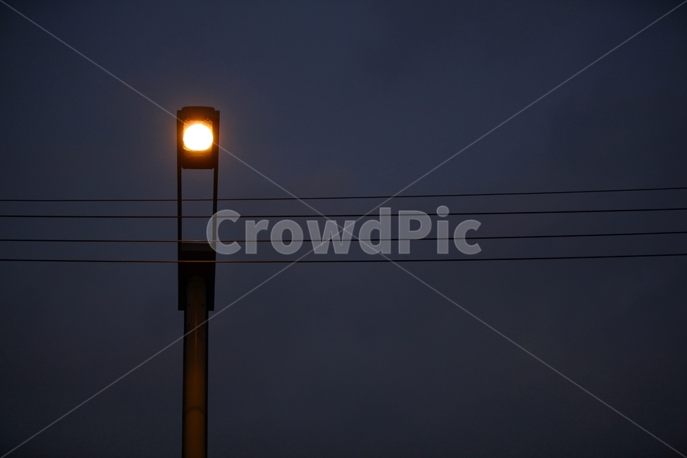 가로등,전선,전깃줄,전기줄,streetlamp,streetlight,전등,야경,밤,풍경,nightscape,night,landscape