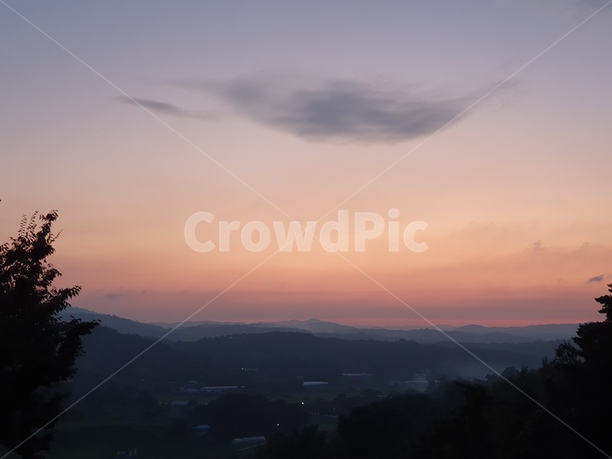 일몰,sunset,붉은하늘,redsky,황혼,햇빛,빛,light,하늘,sky