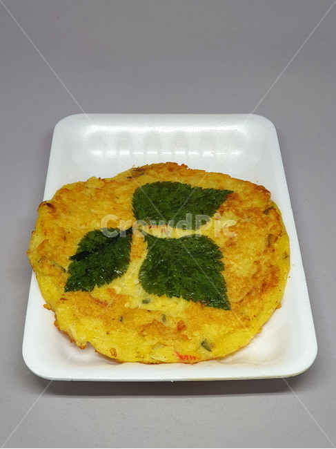 녹두전,전,한국음식,전통음식,명절음식,한국요리,전통요리,명절요리,음식,food,koreafood,스티로품,사물,오브젝트,object,후식,디저트,간식,desert,dish,meal,styrofoam,지지미,치지미,찌지미,깻잎,식물,plants,야채,채소,빈대떡,nokdujeon,mungbeanpancake,bindaetteok,부침개