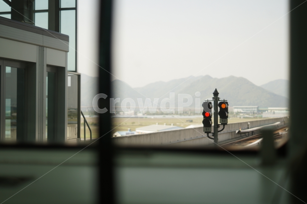 여행,기차,travel,train,풍경,산책,신호등,나들이,즐거움,설렘,교통,교통수단,traffic,transportation,traffic light,light,빛