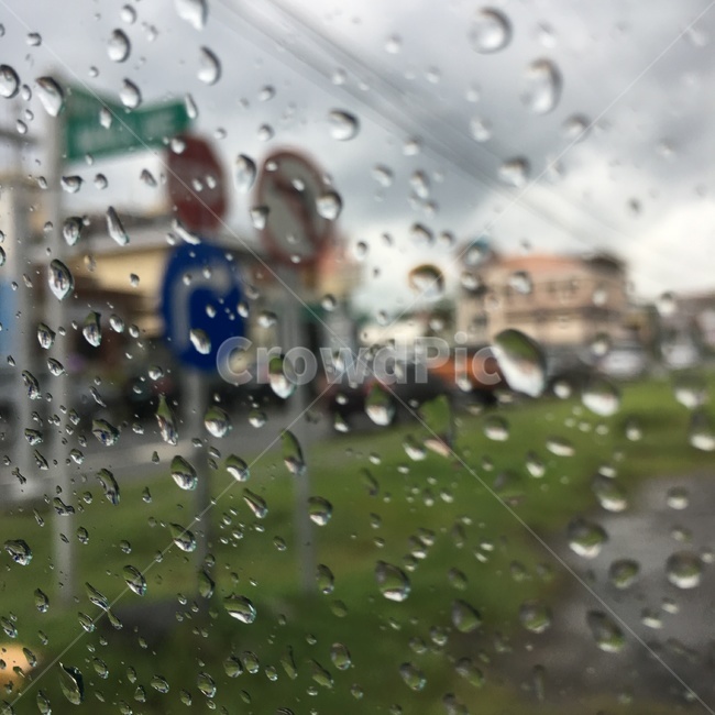 비,빗방울,유리창,창문,rain,흐림,필리핀,폭우,호우주의보,rainyday,비오는날,감성,감성사진,색채,색감,feeling,sensible,차,차창,차창밖,landscape,raindrop,빗물,물방울,창가