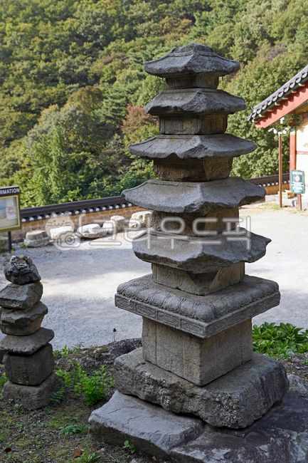Fivestory stone pagoda,stone pagoda,Seonggeosanman Ilsa,Goryeo Dynasty,temple,What if,Ifansha Fivestory Stone Pagoda