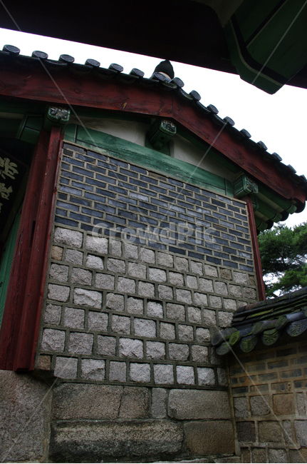 창덕궁,고궁,한옥,전통가옥,기와지붕,건축,traditional,한국전통,한국문화,korean traditional,korean culture,건축물,건물외관,exterior,building,structure,architecture,construction