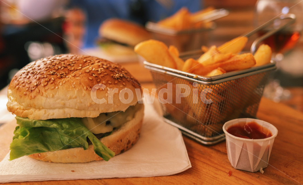 햄버거,음식,먹방,감자튀김,hamburger,frenchfries,meal,food,fastfood,음식,식재료,요리,food,cook,meal,dishes,food reserves,양식,서양음식,서양요리,western food,western dishes,western meal,western cook