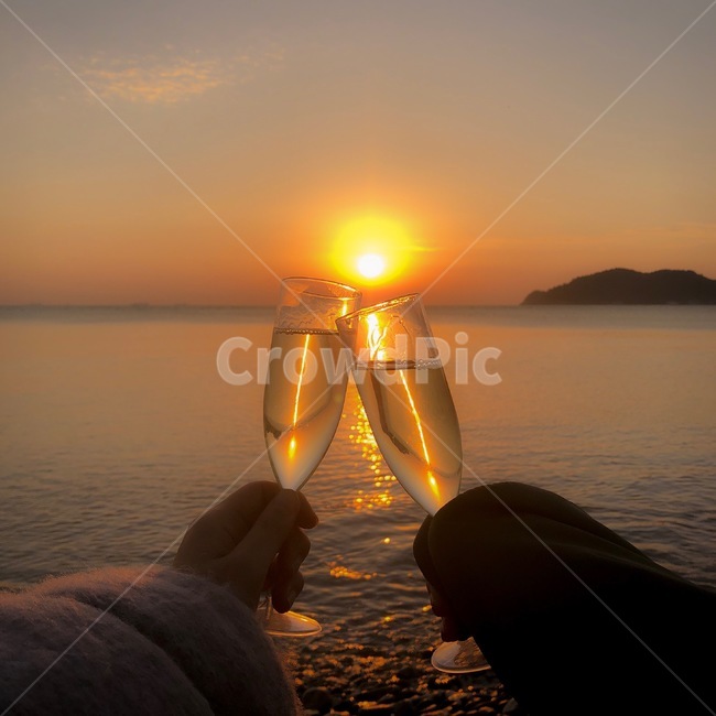 바다,풍경,자연,태양,빛,일출,새해,신년,샴페인,light,sunlight,해변,바다,beach,sea,사람,인물,인간,human,person,연인,커플,사랑,lover,couple,여행,휴가,traveling,vacation,trip,기념일,축하,anniversary,congratulation,celebrate,celebration,술,주류,alcohol