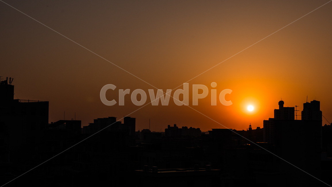 해질녘,태양,해,일몰,도시,도시,풍경,city,landscape,실루엣,그림자,silhouette,shadow,nature,자연,outdoors,옥외,sunlight,햇빛