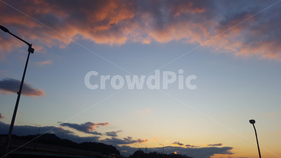 석양,구름,전봇대,산,하늘,cloud,mountain,sky,settingsun,자연,풍경,nature,landscape,outdoors,옥외