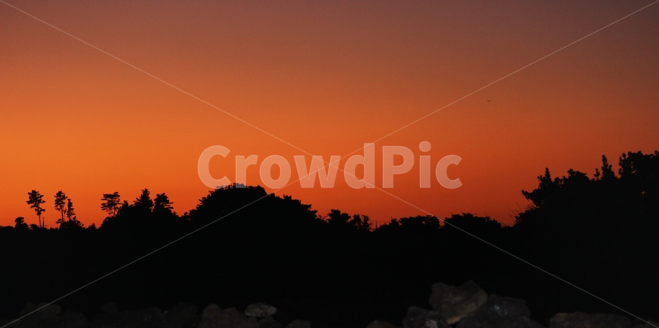redsky,붉은하늘,황혼,dusk,sunset,일몰,자연,풍경,nature,landscape,실루엣,그림자,silhouette,shadow,outdoors,옥외,dawn,새벽,red sky,붉은 하늘,sky,하늘