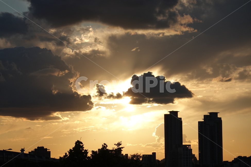 노을,한강공원,석양,풍경,sunset,sky,야경,nightview,도시,풍경,city,landscape,실루엣,그림자,silhouette,shadow,light,빛,flare,플레어,sunlight,햇빛,nature,자연,outdoors,옥외