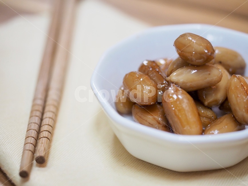 땅콩,땅콩조림,반찬,땅콩간장조림,한국음식,식품,한식,한국문화,한국,배경,음식문화,웰빙,문화,아시아,아시아음식,접시,전통,음식,요리,음식,식재료,요리,food,cook,meal,dishes,food reserves