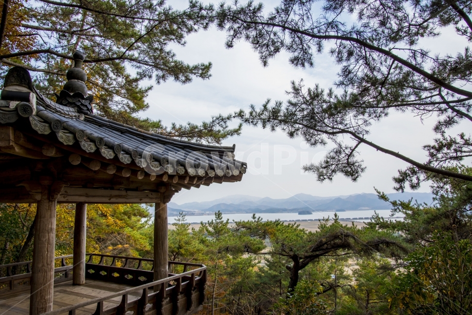 정자,하늘,구름,바다,휴식,자연,풍경,nature,landscape,한국자연풍경,한국자연경관,korea nature landscape,한국전통,한국문화,korean traditional,korean culture,건축물,건물외관,exterior,building,structure,architecture,construction,porch,현관,outdoors,옥외