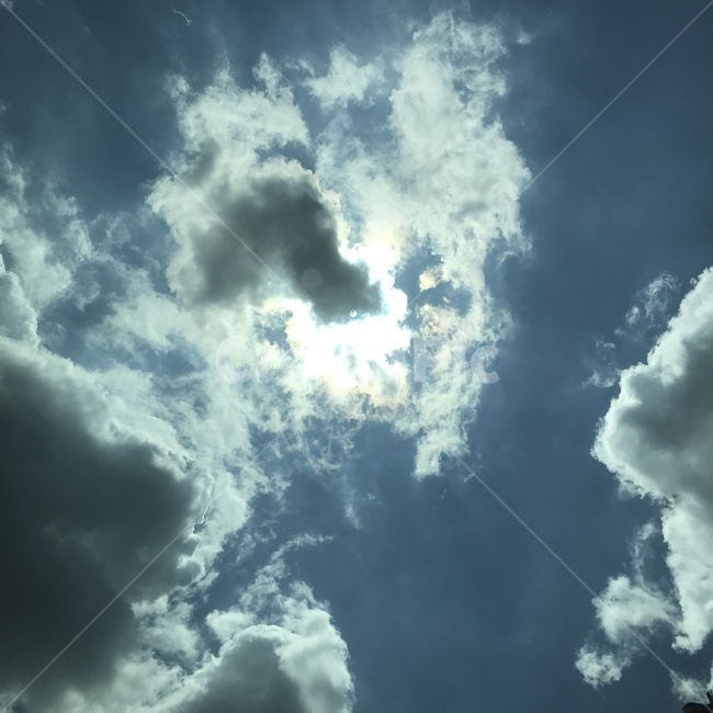 하늘,구름,맑음,sky,cloud,빛,배경화면,날씨,휴식,자연,바탕