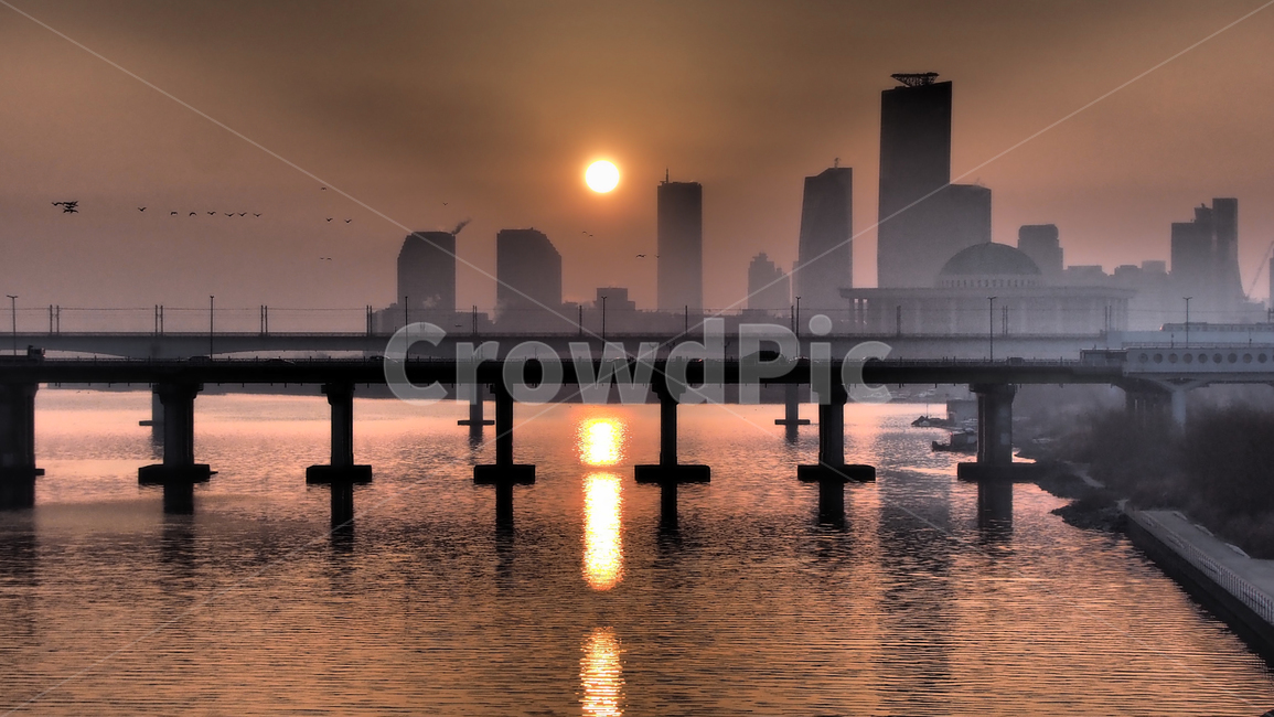 일출,쌍둥이빌딩,태양,여의도,한강,양화대교,도시,풍경,city,landscape,한국도시풍경,한국도시경관,korea cityscape,실루엣,그림자,silhouette,shadow,water,물,waterfront,워터 프론트,dock,독,pier,교각,port,포트