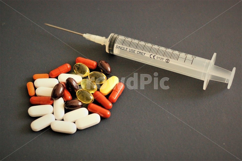 약,주사기,주사,질병,백신,접종,의료,의학,병원,medical,hospital,clinic,연출,컨셉,콘셉,direction,concept
