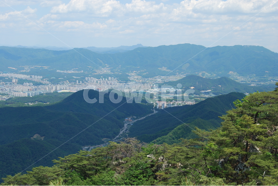 삼악산,용화봉,등선폭포,흥국사,등산로,자연의위대함,능선,아름다움,신비스런산,돌,산행,힐링,자연,감성,등산,계절,여행,한국,한국명산,한국등산,풍경,눈,나무,하늘,바람,바람소리,환경,생태계,산,땅,자연,풍경,nature,landscape,한국자연풍경,한국자연경관,korea nature landscape,outdoors,옥외,mountain