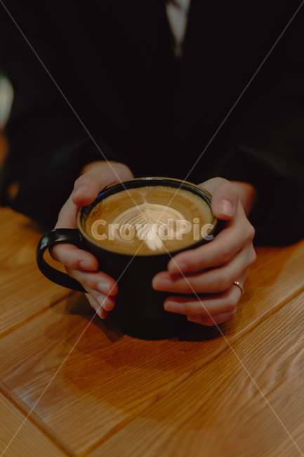 라떼,latte,cup,컵,coffeecup,마실것,beverage,커피,카푸치노,커피,카페,coffee,cafe