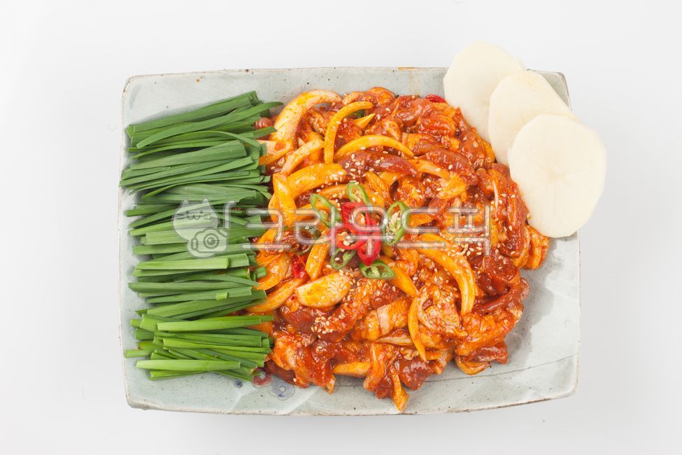 보양식,오리고기,오리,오리주물럭,육류,음식주물럭,채소,오리구이