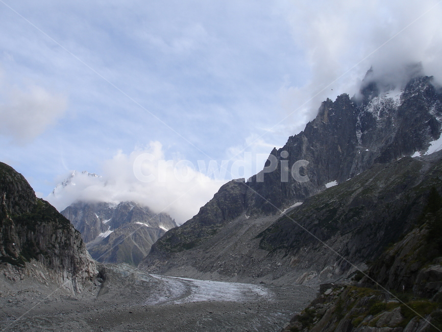 프랑스,샤모니,몽블랑,메흐드글라스,산,눈,구름,눈덮인산,france,chamonix,merdeglace,mountain,snow,cloud,snowcappedmountain,어두운산,darkmountain,montblanc,겨울,계절,winter,season,자연,풍경,nature,landscape,해외,외국,세계,foreign,oversea,world,세계자연풍경,해외자연풍경,외국자연풍경,world nature landscape,outdoors,옥외,slope,경사,ice,빙,mountain range,산맥