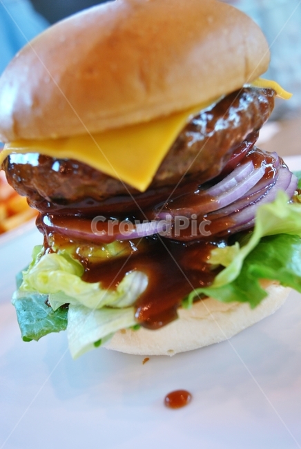 식품,버거,음식,수제버거,치즈,빵,고기,양파,양상추,food,burger
