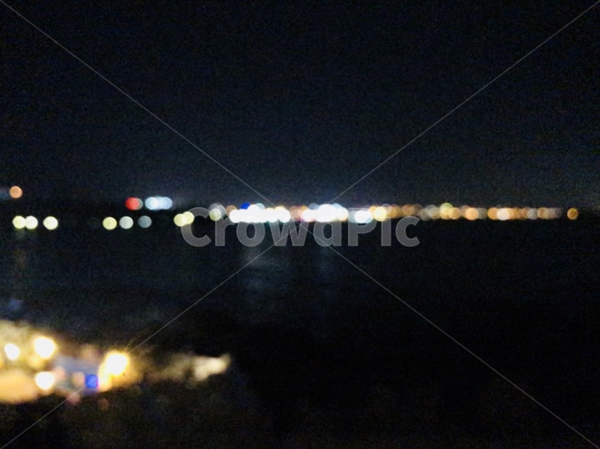 밤,어둠,바다,흐릿,빛,불빛,배경화면,흐린,초점이없는,야경,밤,풍경,nightscape,night,landscape,감성,sensible,feeling,lighting,조명,light,flare,플레어,nature,자연