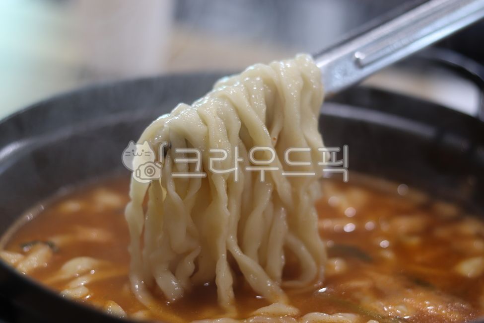 칼국수,샤브샤브,면발,밀가루,수타면,수타,면,매운칼국수,food,음식,우동