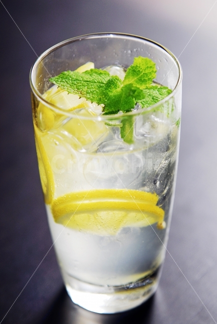 레몬티,레몬,아이스티,얼음,카페,잔,사물,사물사진,글라스,노랑,여름,summer,ice,icetea,lemon,lemontea,cafe,cup,tumbler,deco,음료수,drink,beverage