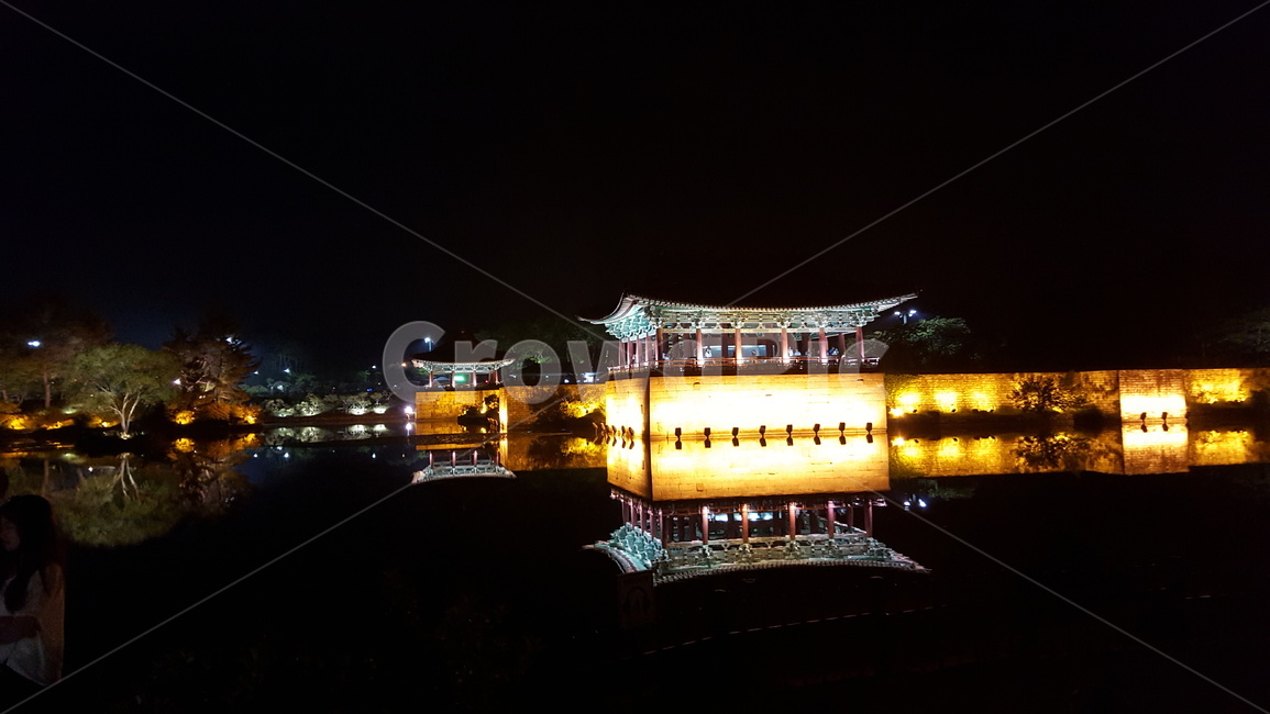안압지,경주,동궁과월지,안압지야경,문화재,야경,밤,풍경,nightscape,night,landscape,한국전통,한국문화,korean traditional,korean culture,랜드마크,landmark,tourist attraction,한국랜드마크,한국관광지,한국명소,korea landmark,korea tourist attraction,건축물,건물외관,exterior,building,structure,architecture,construction,건물