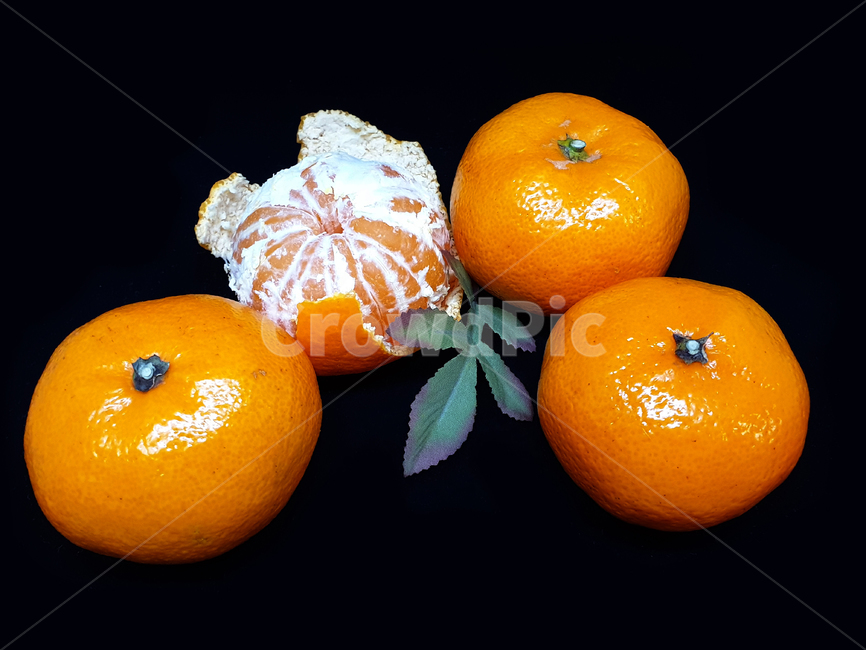 귤,과일,fruit,orange,tangerine,탠저린,클레멘타인,clementine,사츠마,satsuma,오렌지,감귤,껍질,귤껍질,제철과일,겨울제철과일,겨울과일,식품,식자재,식재료,누끼,사물,오브젝트,object,음식,식재료,요리,food,cook,meal,dishes,food reserves,과일,열매,fruit