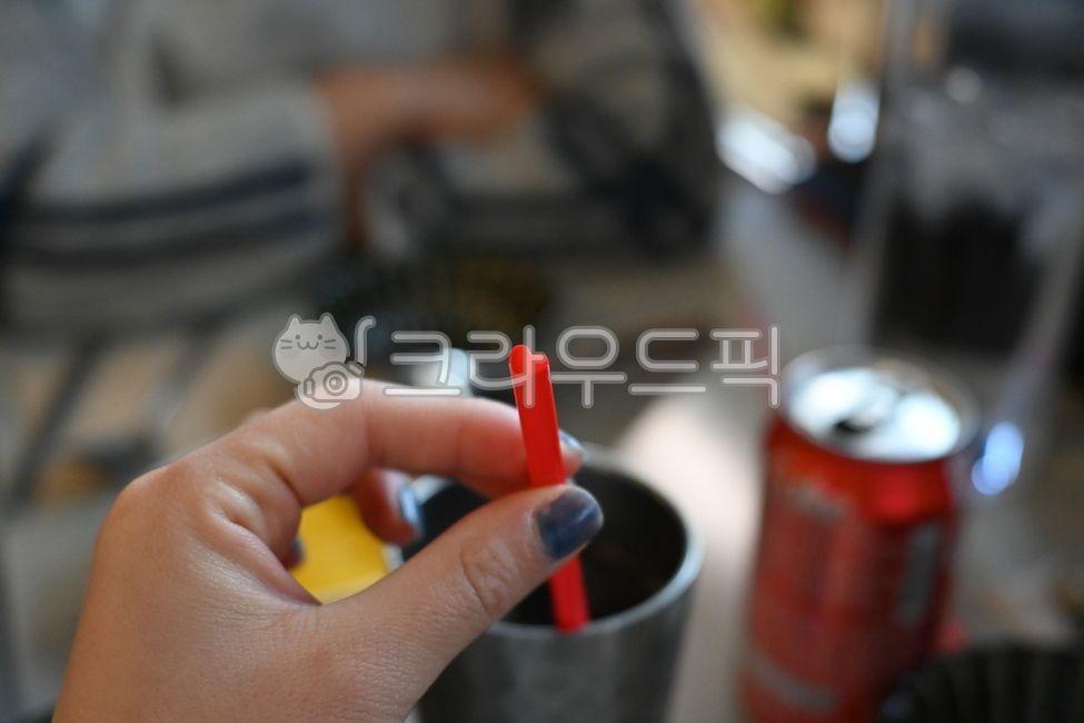 빨대,사람,하트모양,하트빨대,하트모양빨대,하트,스트로우