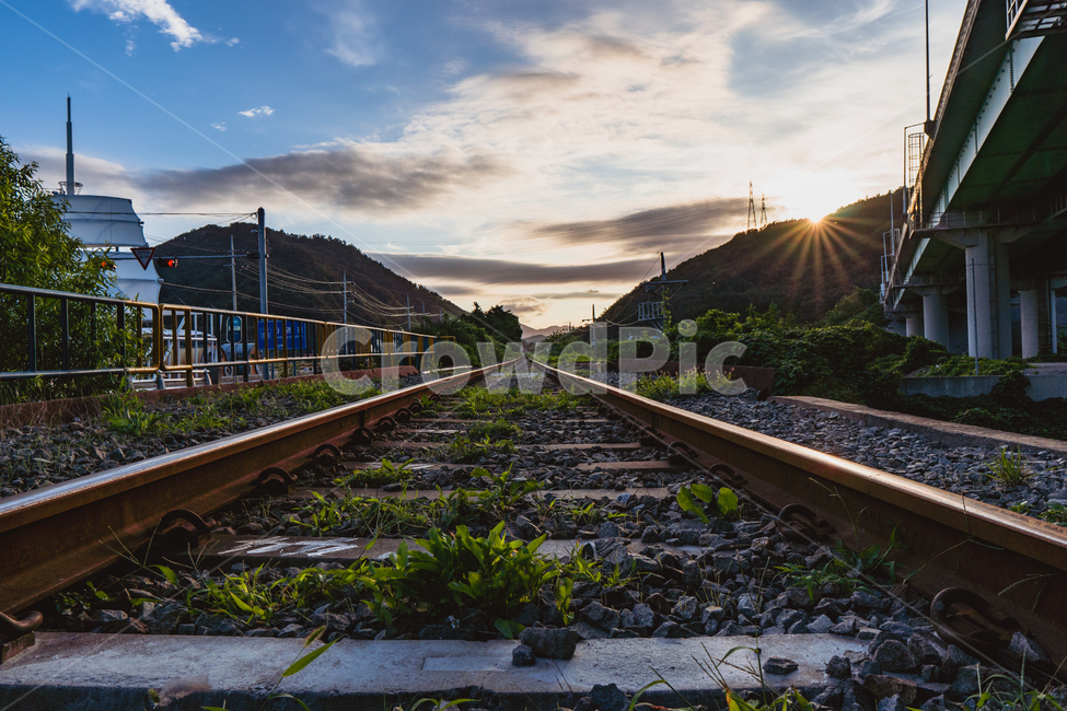 railway,철도,traintrack,기찻길,sunset,교통,교통수단,traffic,transportation
