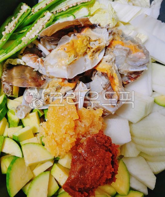 꽃게탕재료,탕재료,꽃게,게,암꽃게,알꽃게,꽃게알,암게,양념,간마늘,마늘,다대기,양념장,청양고추,고추,무,야채,채소,호박,음식,요리,비조리,해물,해산물,food,seasoning,seafood,crab