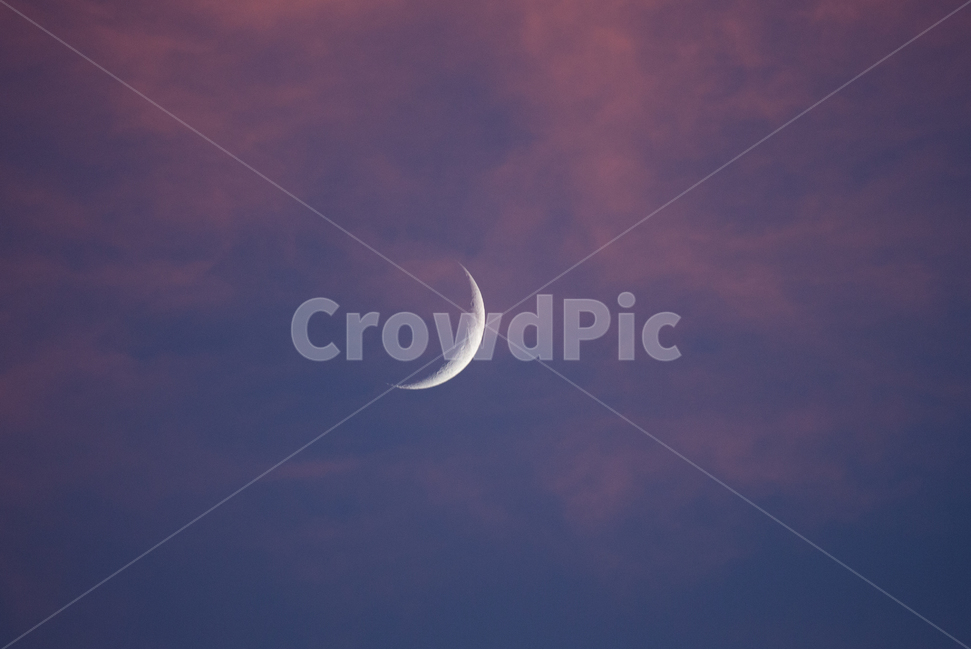 순천,순천밤하늘,일몰하늘,초승달,달,일몰달,순천달,야경,밤,풍경,nightscape,night,landscape,색깔,색상,색채,색감,color sense,color sensitivity,feeling of color,nature,자연,outdoors,옥외,outer space,대기권 밖,moon,astronomy,천문학,universe,우주
