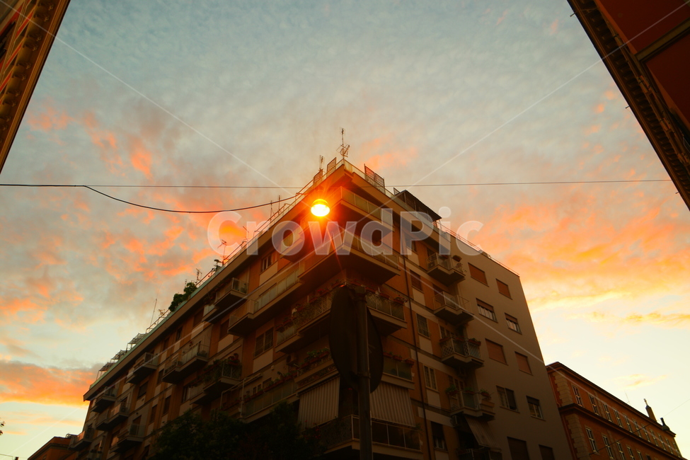 감성,조명,노을,해질녘,유럽,소도시,건축물,건물외관,exterior,building,structure,architecture,construction
