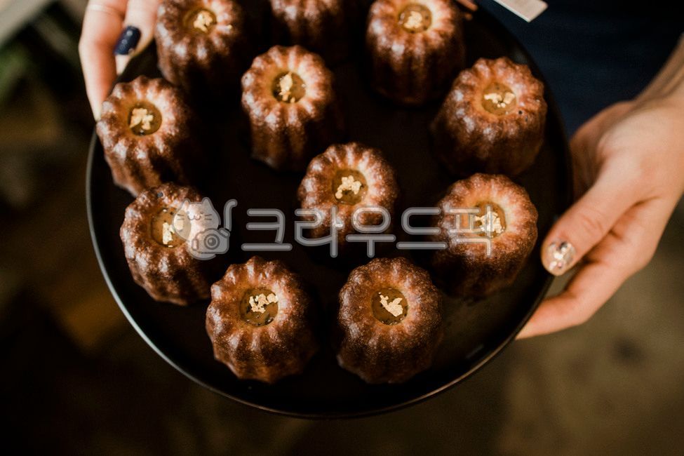 bread,baking,dessert,bakery,canel