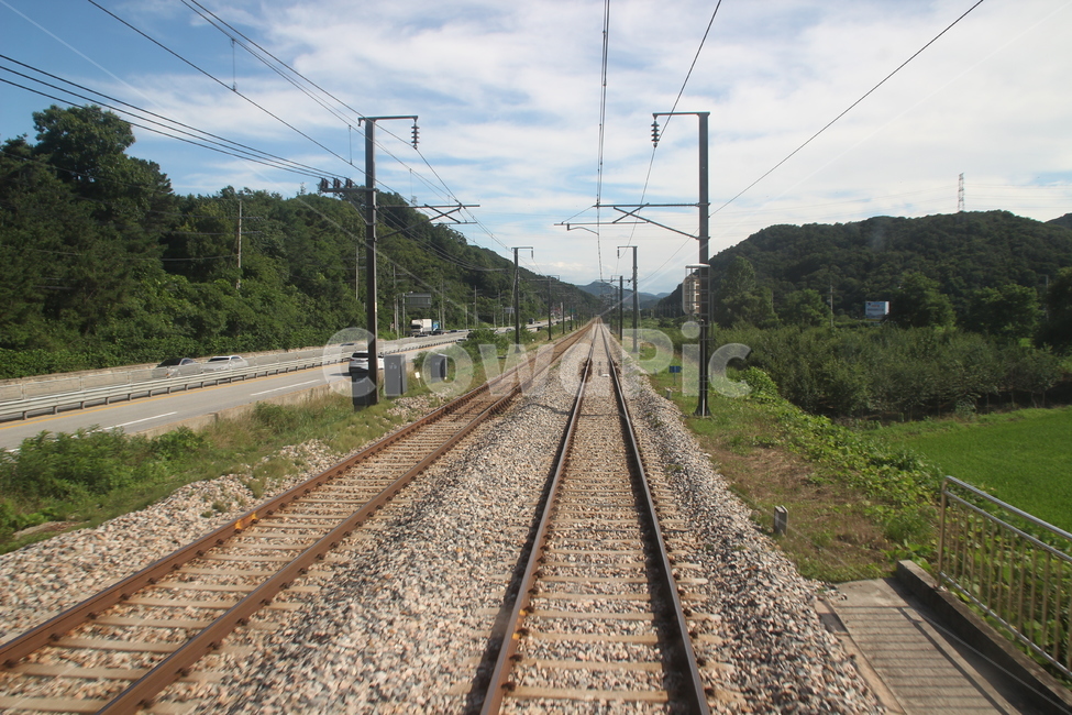기차,열차,기찻길,철도,철로,풍경,대한민국,한국,trainstation,train,railroad,railway,republicofkorea,southkorea,교통,교통수단,traffic,transportation