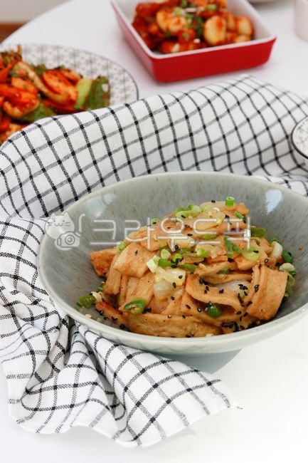 side dish,Stirfried fish cake,Stirfried fish cake in soy sauce,Korean,koreafood,cooking