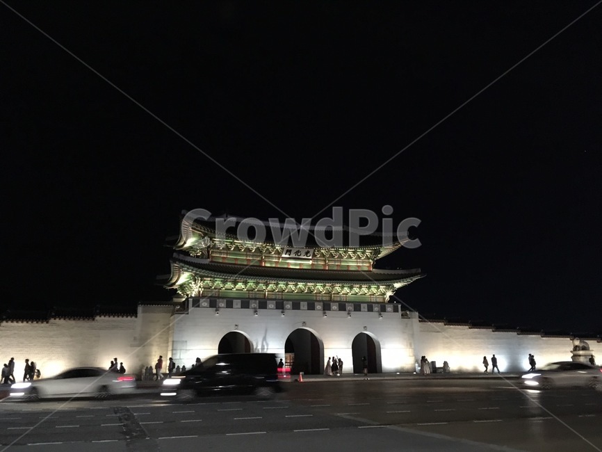 야경,한국,서울,밤,광화문,야경,밤,풍경,nightscape,night,landscape,한국전통,한국문화,korean traditional,korean culture,랜드마크,landmark,tourist attraction,한국랜드마크,한국관광지,한국명소,korea landmark,korea tourist attraction,건축물,건물외관,exterior,building,structure,architecture,construction,건물,shrine,신사,pagoda,탑,worship,예배