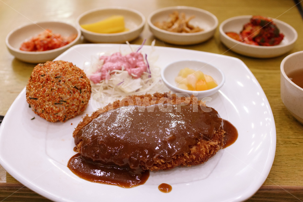 돈가스,meal,돈까스,식사,요리,food,음식,주먹밥,dish,분식,음식,식재료,요리,food,cook,meal,dishes,food reserves